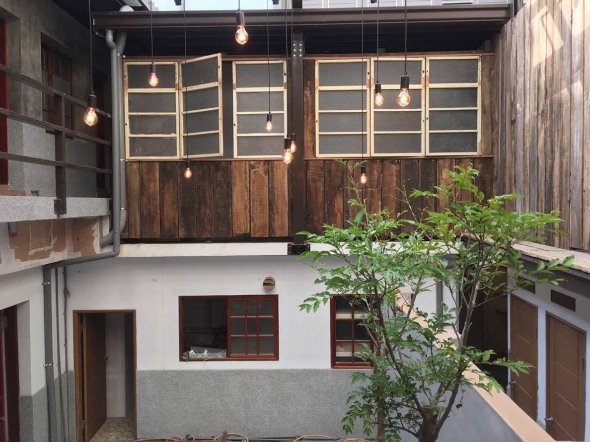 158 Hostel Tainan Luaran gambar