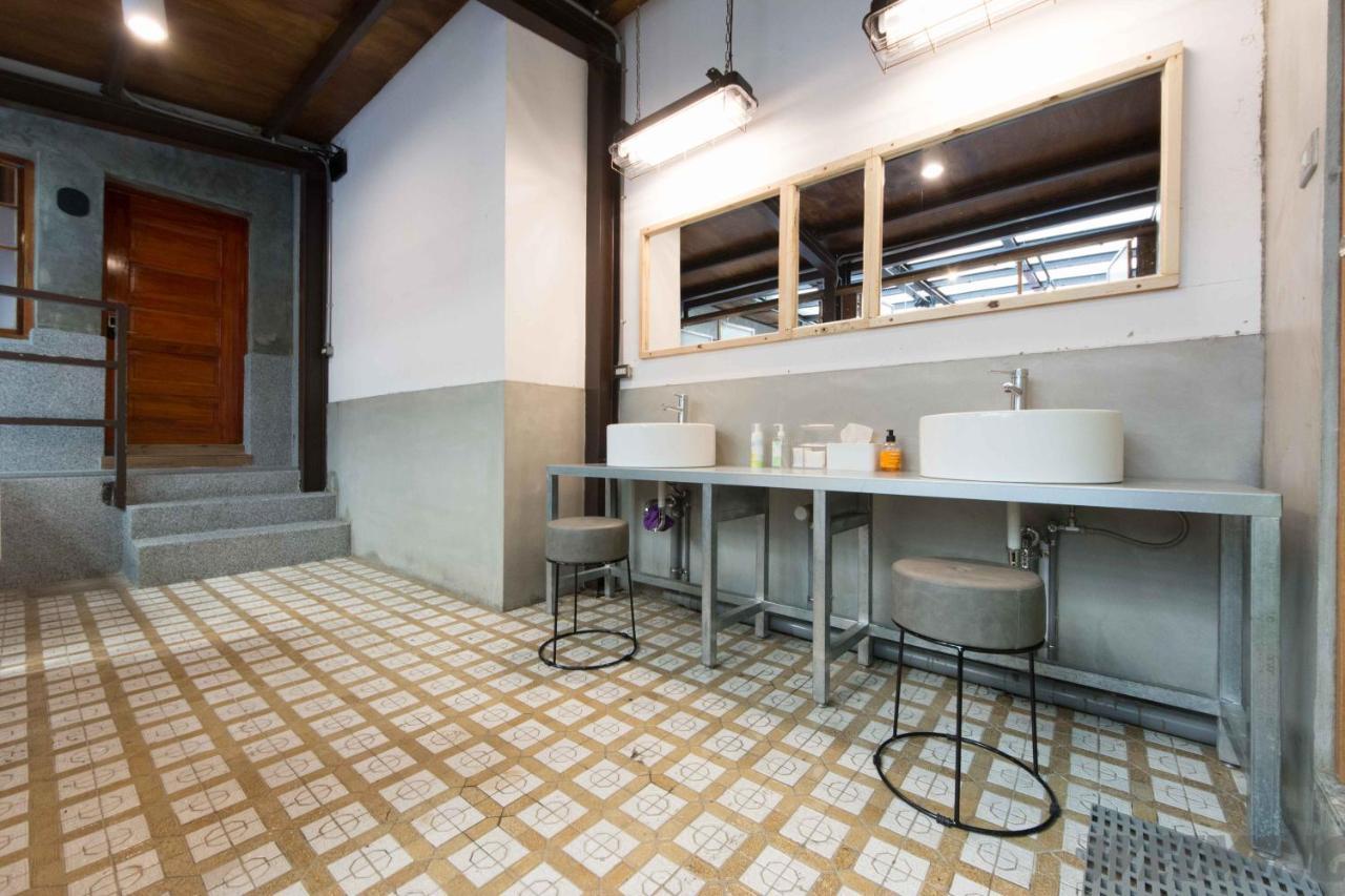 158 Hostel Tainan Luaran gambar
