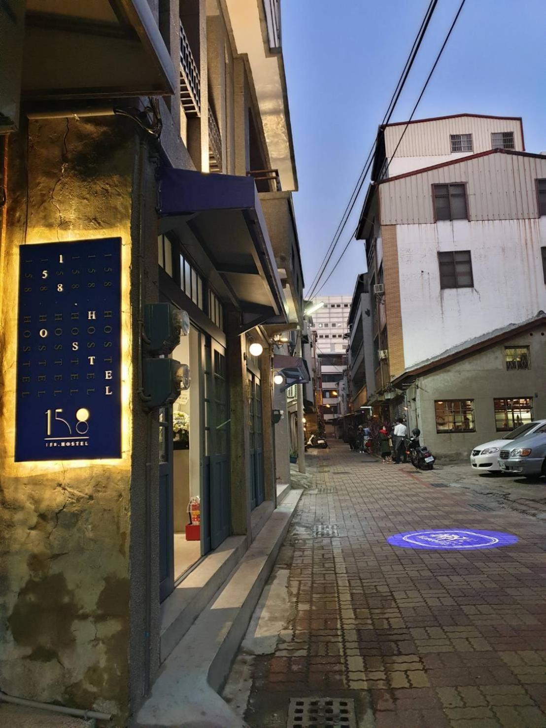 158 Hostel Tainan Luaran gambar